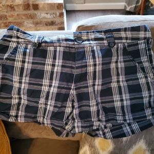 Maurices blue plaid shorts 13 14